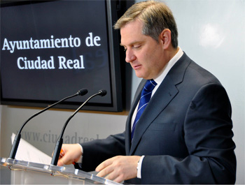 Rueda de prensa de portavoz municipal, Francisco Cañizares