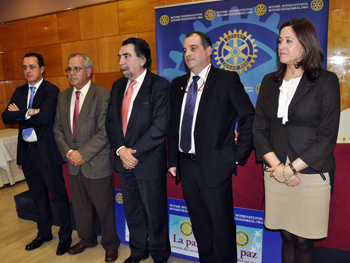 Rosa Romero asiste a la entrega de premios a la excelencia profesional del Club Rotario de Ciudad Real